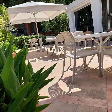 酒店 Nacional Durrës