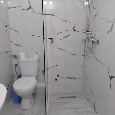 酒店 Nacional Durrës