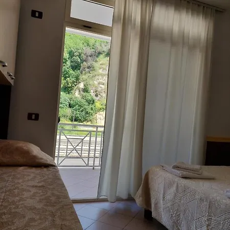 호텔 Nacional 3*