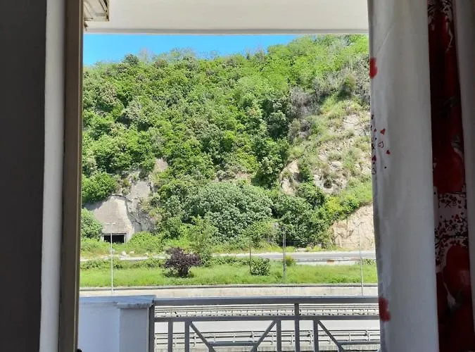 Nacional Ξενοδοχείο Δυρράχιο