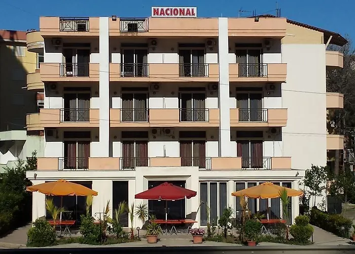 Otel Nacional Dıraç