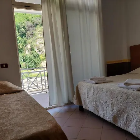 Hotel Nacional 3*